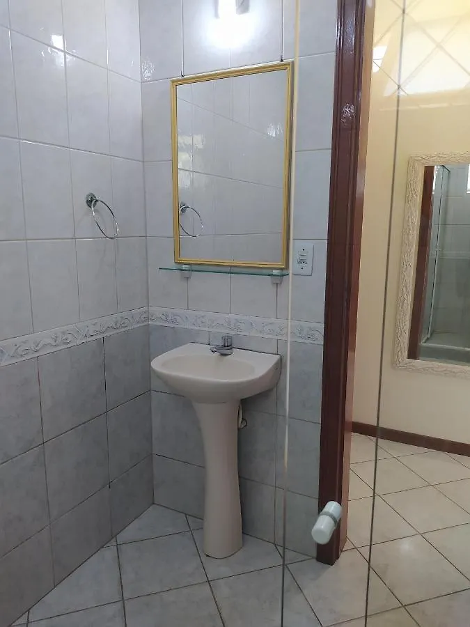 Parada De Bombas Apartamentos Bombinhas Apartmán
